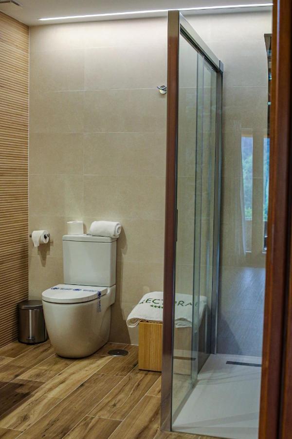 Hotel La Rectoral Covelo  المظهر الخارجي الصورة